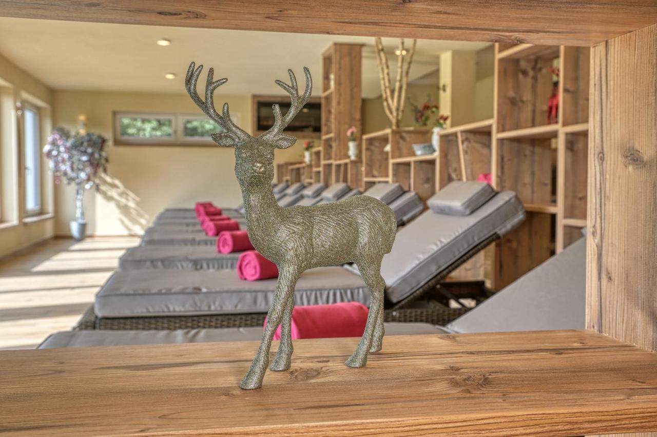 Wellnesshotel Deine Auszeit, Adults Only Achslach Esterno foto