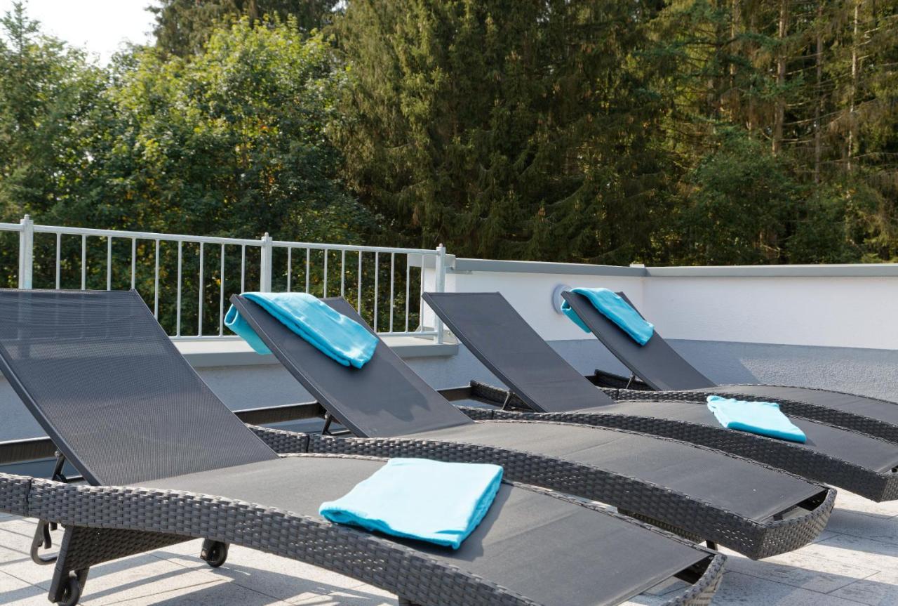 Wellnesshotel Deine Auszeit, Adults Only Achslach Esterno foto