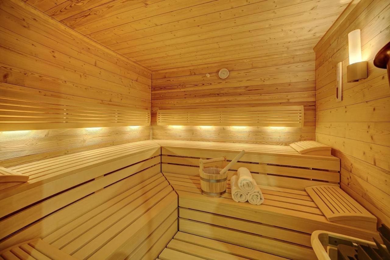 Wellnesshotel Deine Auszeit, Adults Only Achslach Esterno foto