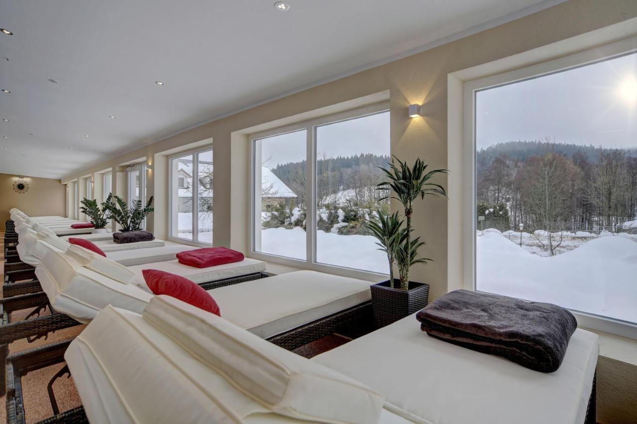 Wellnesshotel Deine Auszeit, Adults Only Achslach Esterno foto