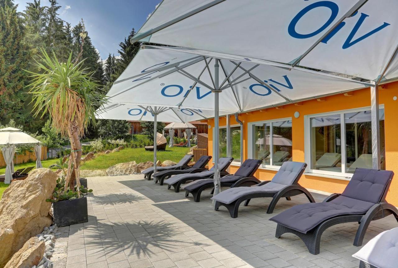 Wellnesshotel Deine Auszeit, Adults Only Achslach Esterno foto
